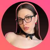 kate_greey