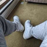 sneaks182
