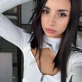 Rayna__