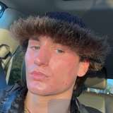 brunetteboyasherfree