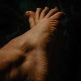 feetish.peach