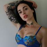 leila_hotty