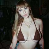 angelyoungsxxx
