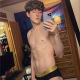 twink_shy